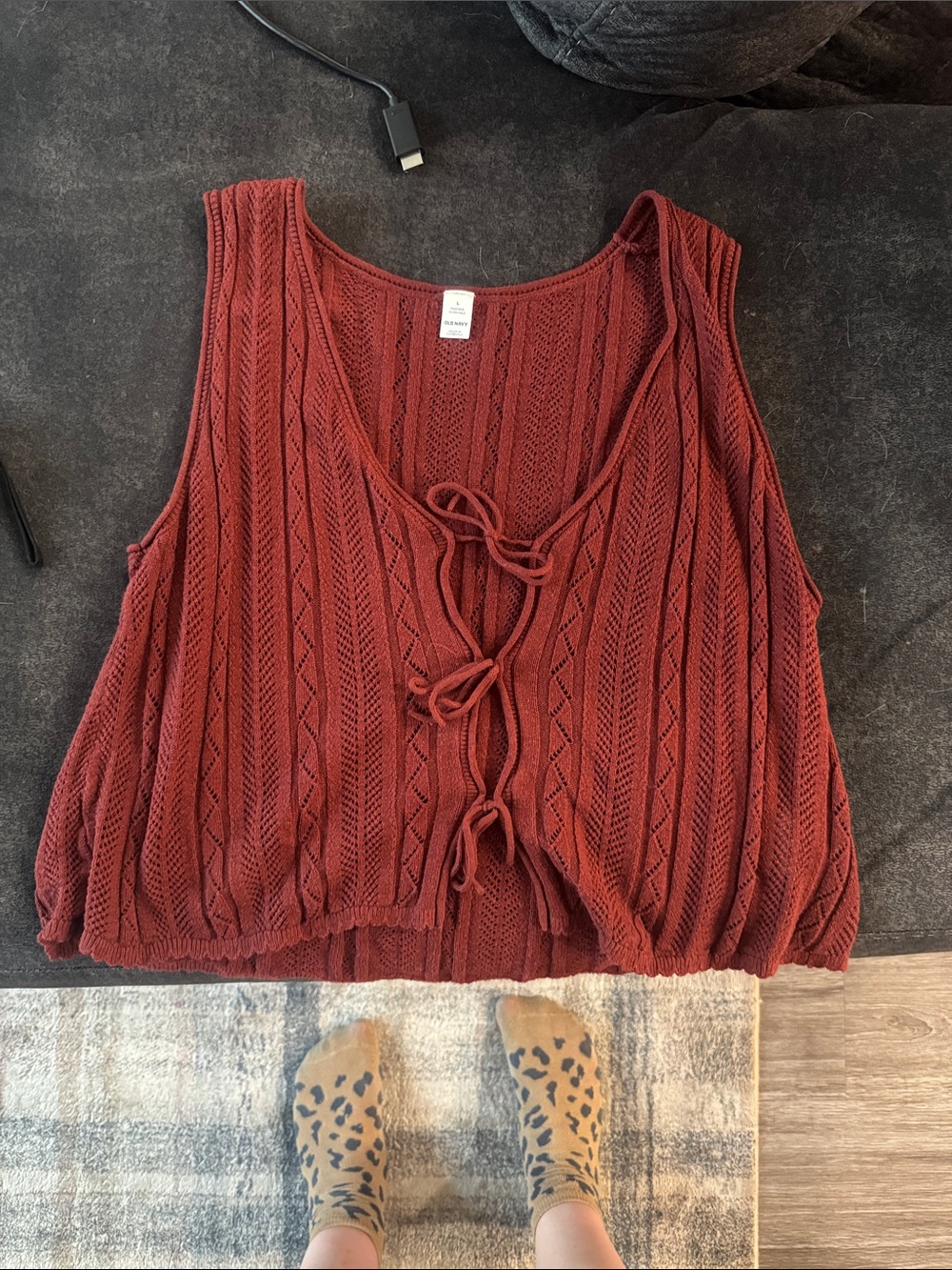 Old navy burgundy tie vest